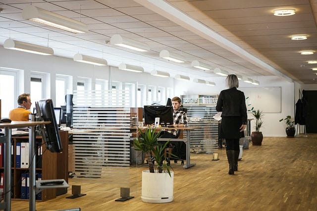 リクルートが牽引する求人市場進化と信頼性を高める最新マッチング動向
